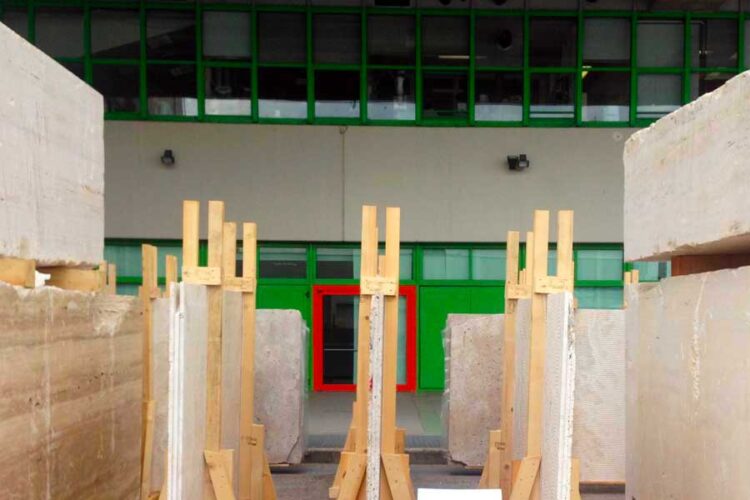 Roman Travertine Distributors