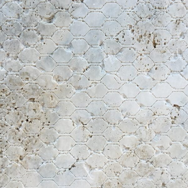 Finitura Hexagonal Waterjet Travertino Romano