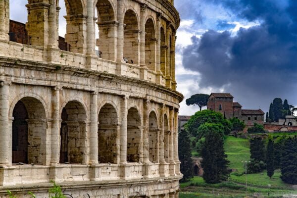 colosseum travertino romano