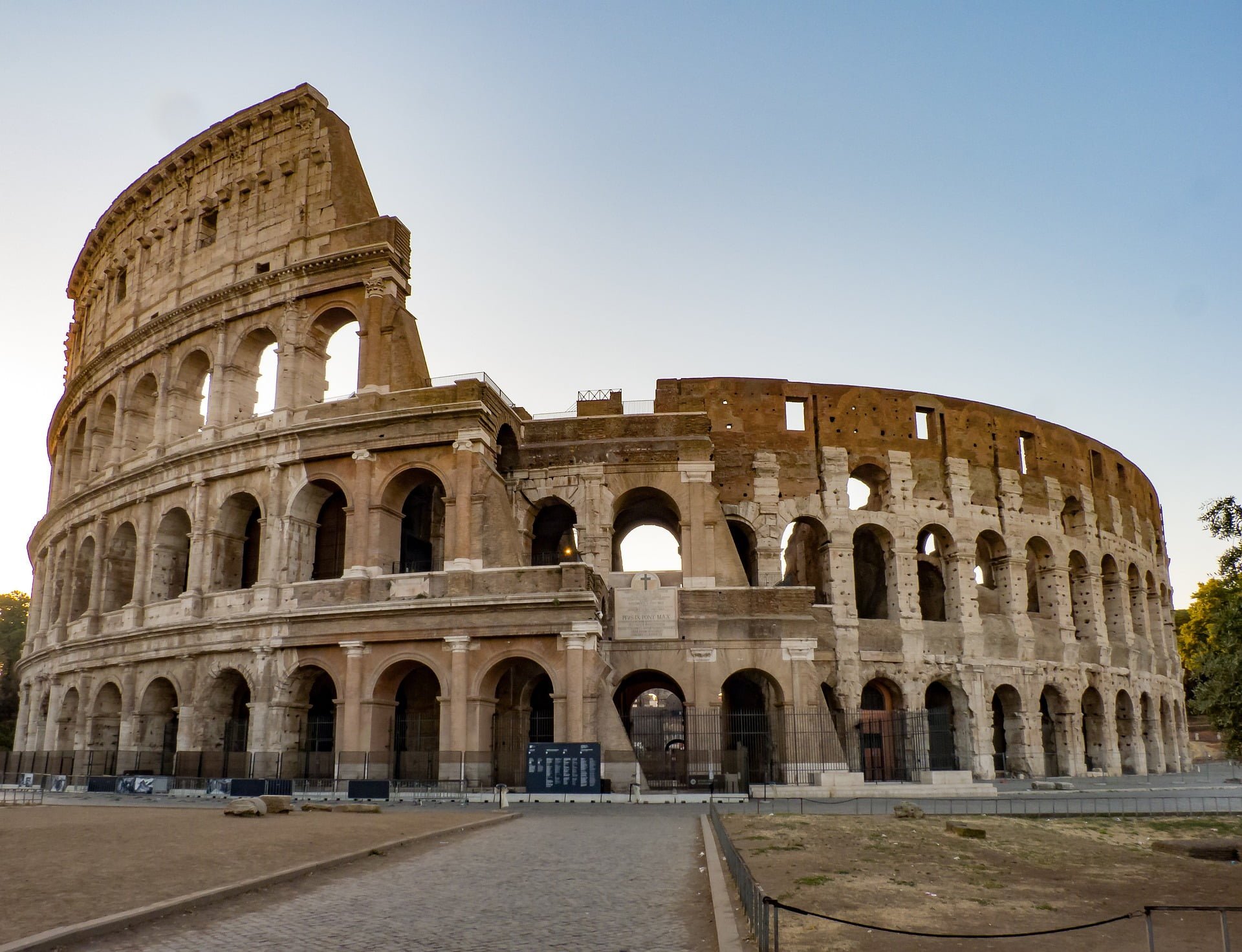 La pietra del Colosseo, il Travertino Romano