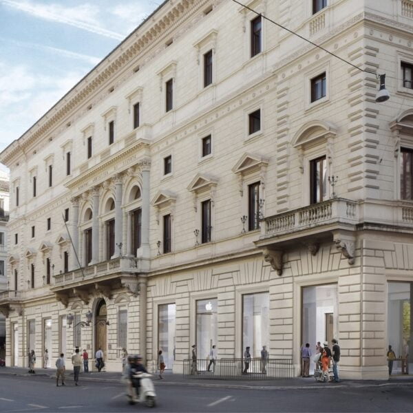 Travertino apple store